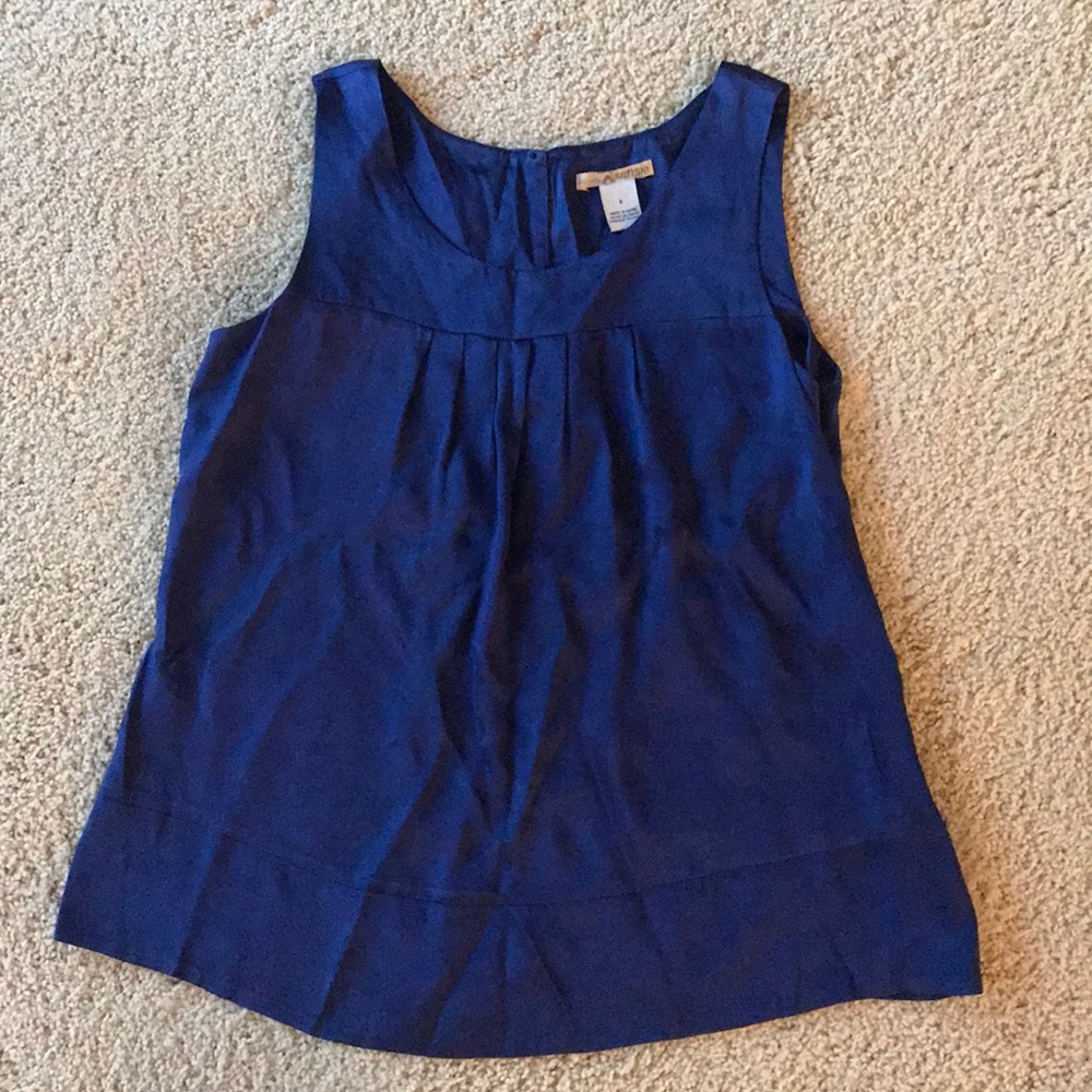 Kensie sleeveless silk shirt